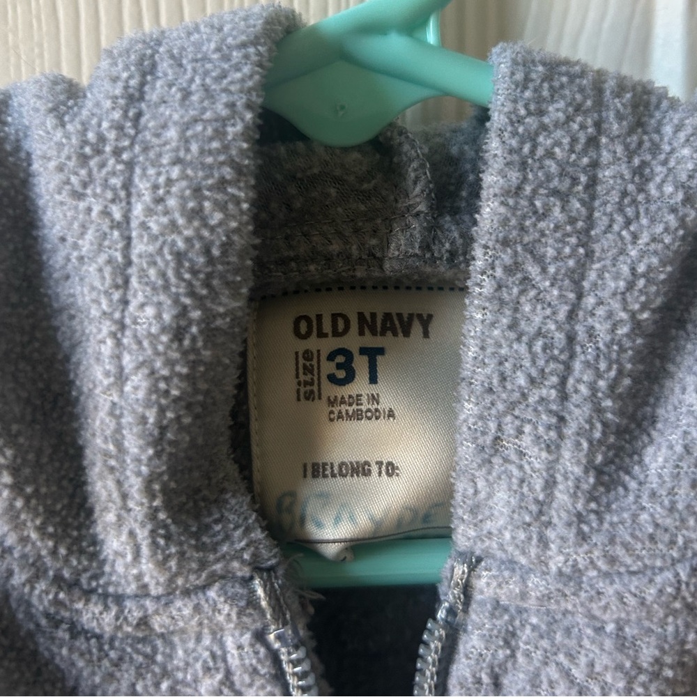Old Navy Kids Gray Zip-Up Hoodie - Picture 4 of 4